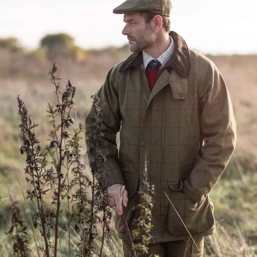 The Ultimate Guide to Tweed Jackets: History and Styles